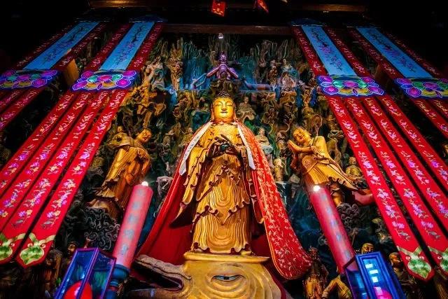 經期、懷孕不能進寺廟？給佛像拍照減壽？99%的人都不懂拜佛規矩！