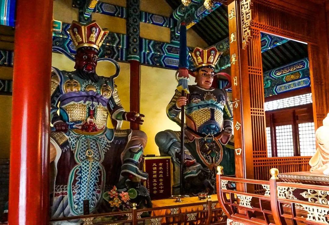 經期、懷孕不能進寺廟？給佛像拍照減壽？99%的人都不懂拜佛規矩！