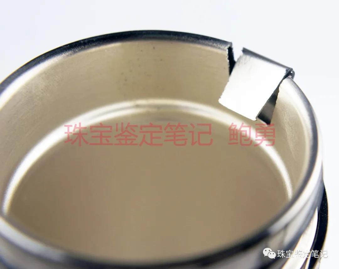雙十一買的足銀內膽保溫杯漏水就算了,還能被磁鐵吸住,算不算“杯具”?含銀檢測為0,想退很難!平臺縱容假貨,態度令人發指