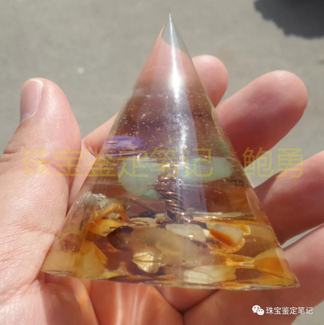 創新or造假?“塑料果凍珠寶”帶來的思考........