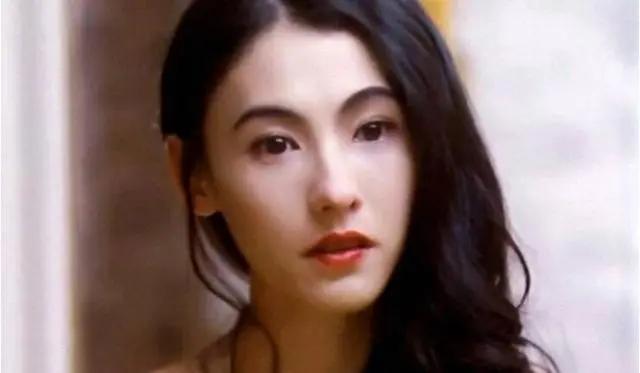 丫頭教教主劉曉慶輸給雙馬尾少女劉嘉玲？竟是因為鼻子……