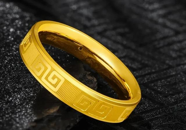 男士黃金戒指一般多少克？