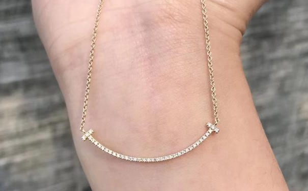 彩金項鏈的彩金是什么材質？
