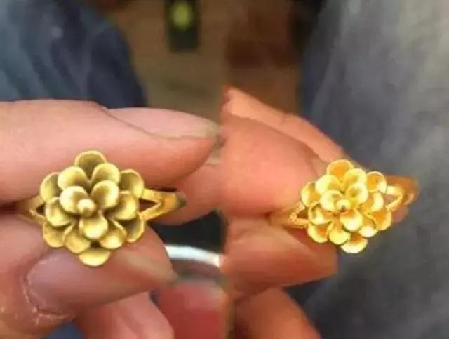 黃金首飾戴久了，暗淡無光澤？只需個“便宜貨”，立馬亮潔如新！