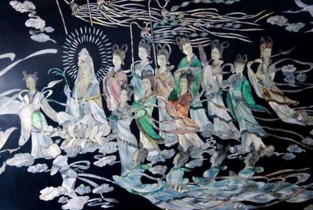 你手里的“地攤貨”,在老祖宗手里身價千萬?都是戴首飾,差別卻這么大……
