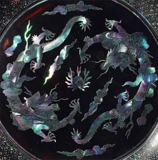 你手里的“地攤貨”,在老祖宗手里身價千萬?都是戴首飾,差別卻這么大……