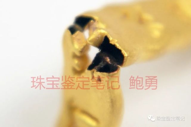 硬金首飾“黑內衣”的秘密