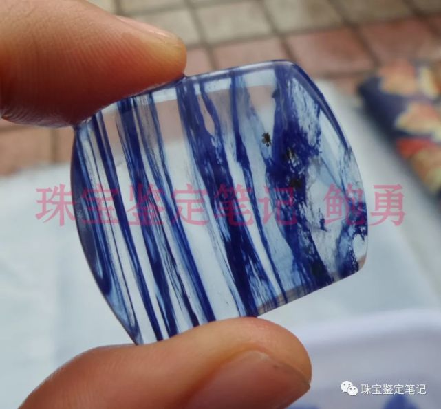 檢測案例:藍幽靈水晶檢測——藍臉的“竇爾墩”原來是李鬼!