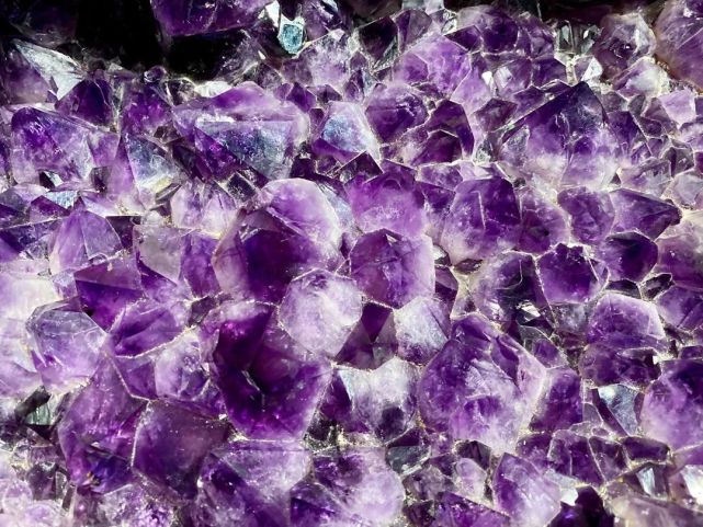紫水晶|大牌珠寶的常客,拍賣場上的寵兒