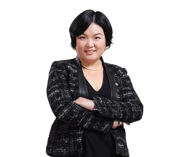 全球有影響力的女性戴什么珠寶?董明珠的有點意外吧?