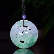 翡翠｜市場熱賣的8種“翡翠”，全是假的！每一個都讓人苦不堪言！