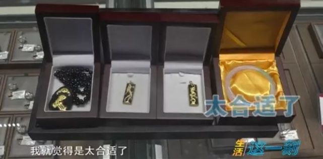 翡翠|8大翡翠真相:56萬玉鐲經鑒定只值5千元?每個套路都要你傾家蕩產!