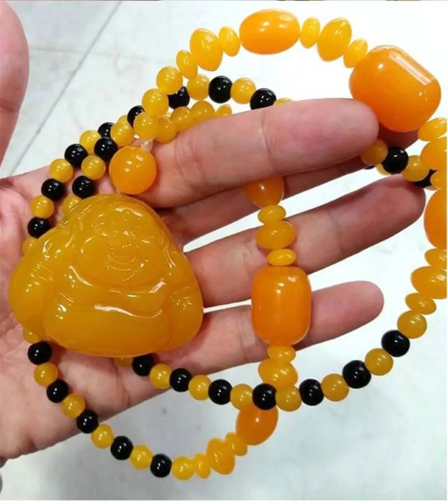 抖音253萬粉絲的大V，苦情劇是假的，珠寶是塑料！