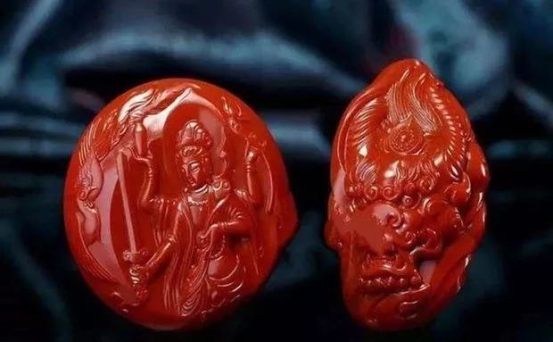 琥珀｜這5種珠寶個個有毒、害人不淺！你可能還在戴它.....