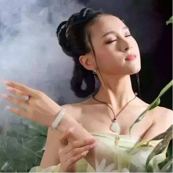 翡翠|翡翠的8個誤區:洗澡不能戴?只有緬甸產?原來這些年都被騙了……