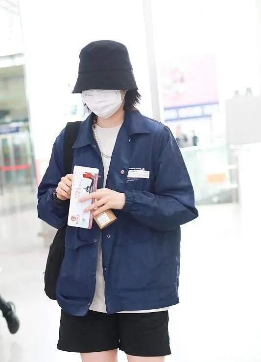 二公主姚安娜和丁真綜藝首秀《中餐廳》,一起來看路透!