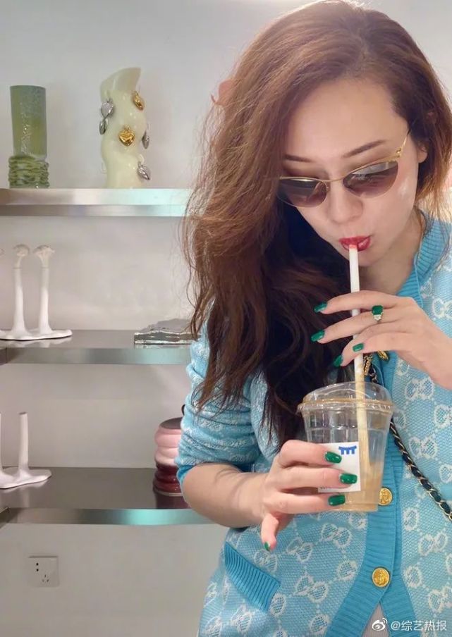 霍思燕讓杜江多買點鉆石送人，誰這么大面子？