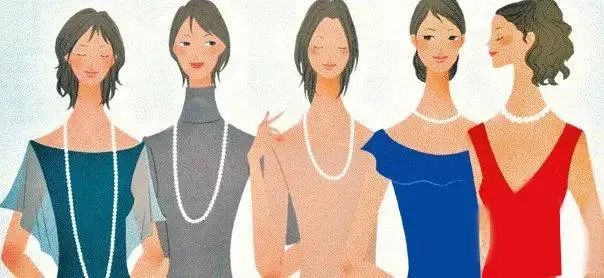 如果你覺得珍珠老氣,那肯定是你戴錯啦
