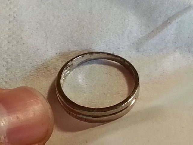 這種“黃金手鐲”,竟然騙過全國這么多典當行?他們是怎么做到的?