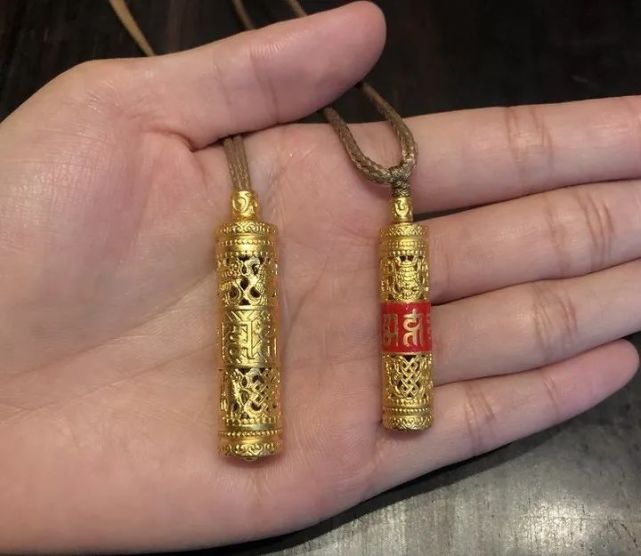 18000買的大牌金手鐲,竟然是膠水粘的?