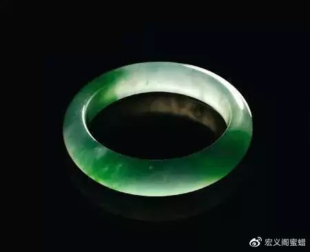 分清翡翠、玉髓，記牢這些特征即可
