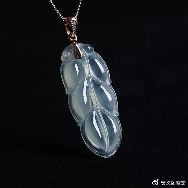 分清翡翠、玉髓，記牢這些特征即可
