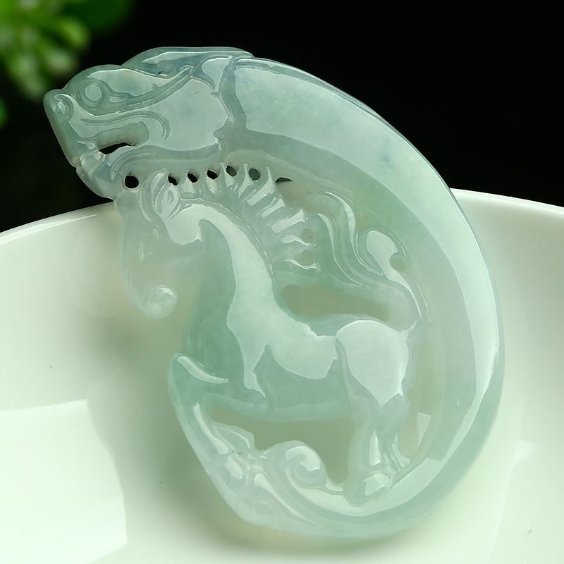 緬甸玉石有哪些鑒別方法 緬甸玉石怎么保養 -翡