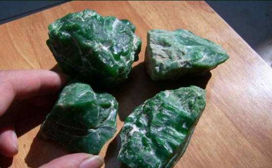 除了緬甸生產翡翠原石 還有哪些不為人知的翡翠