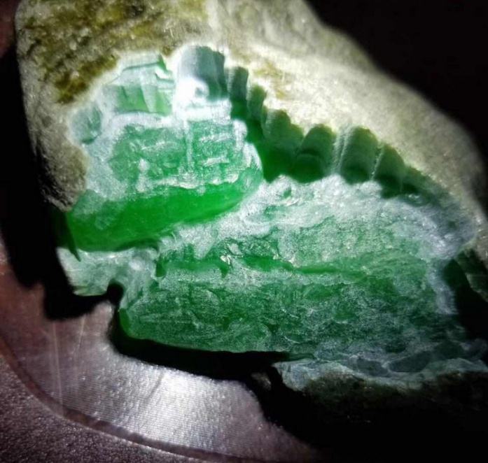 翡翠原石價格 翡翠原石的重要性 -翡翠原石