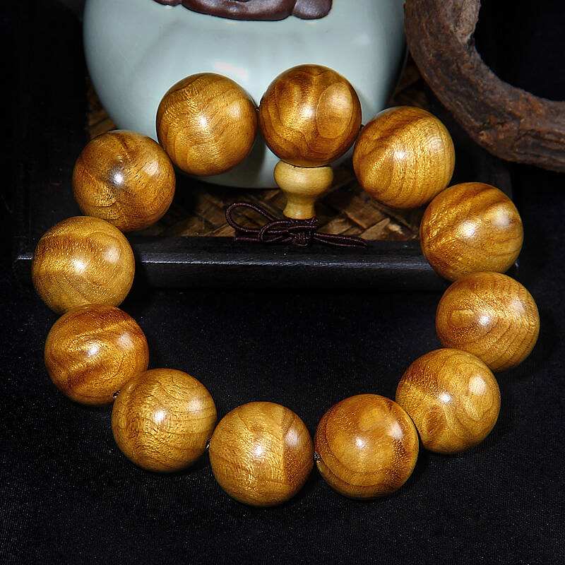 金絲楠木手串如何選購 我們應該怎么盤玩 -翡翠