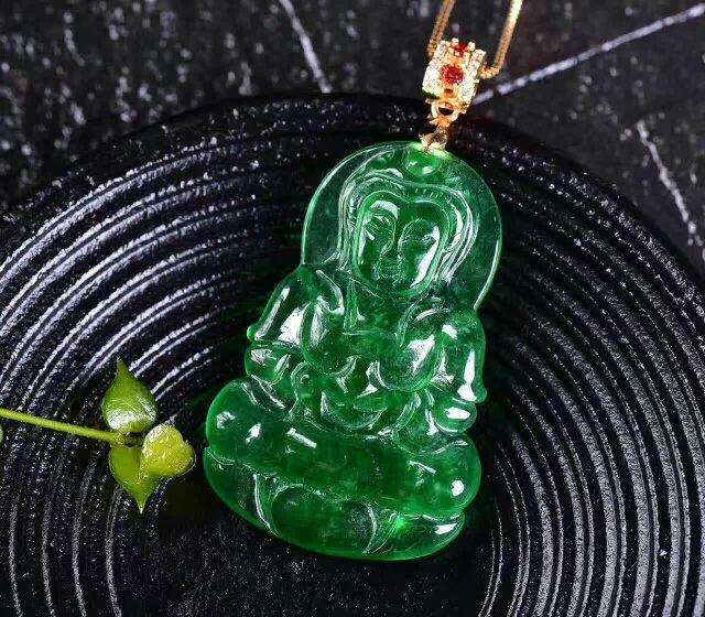觀音翡翠怎么辨別真假 我們通常都沒有注意鑒別