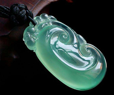怎么判斷翡翠的真假 內行人帶你們從7點品質去辯