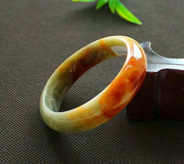 人工處理翡翠的焗色法怎么樣 焗色翡翠手鐲的加