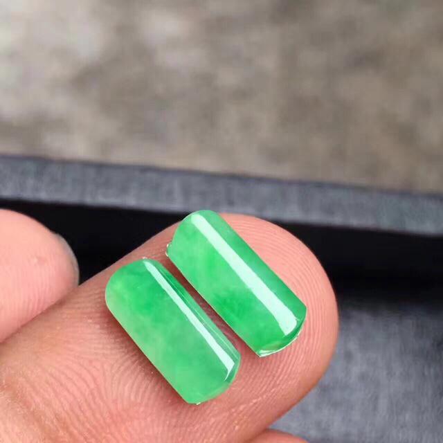 玉髓和翡翠的區別？翡翠和玉髓的價格差別那大