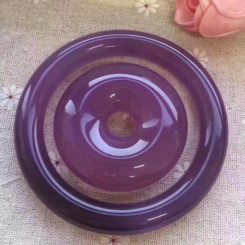 玉髓和瑪瑙的區別？【玉髓和瑪瑙區別專業區別