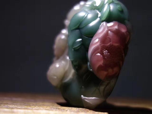 玉髓和瑪瑙的區別？【玉髓和瑪瑙區別專業區別