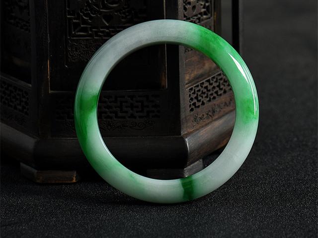 玉髓是什么？怎么鑒定玉髓【玉髓是什么東西】
