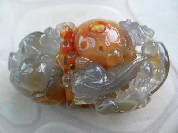 玉髓與瑪瑙的區別？玉髓和瑪瑙有什么區別【推