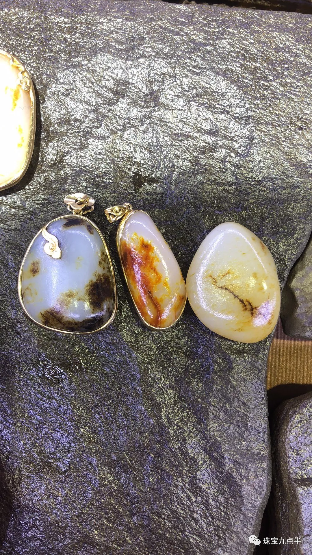 和田玉的四大特點嗎？“新、奇、絕、優”