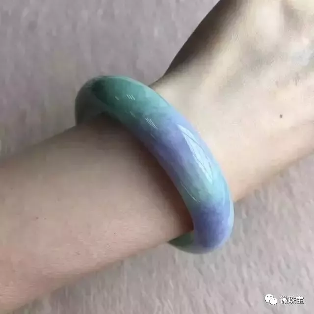 如何挑選翡翠手鐲？什么樣的翡翠手鐲好【推薦