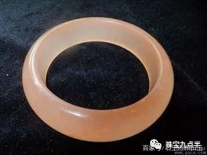 金絲玉手鐲適合什么人？金絲玉功效與作用