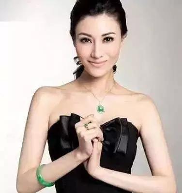 哪些人不適合戴玉鐲?什么樣的人不能戴玉鐲【快