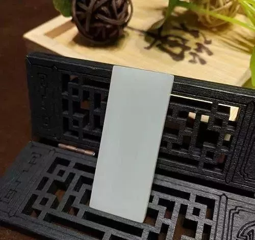 給和田玉估價？到底什么是標準!
