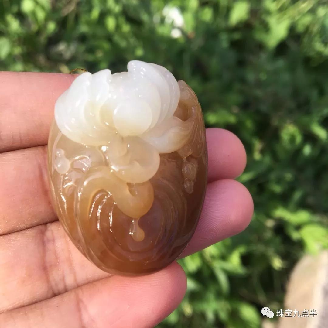 和田玉俏色值錢么?【什么是和田玉的俏色、巧色