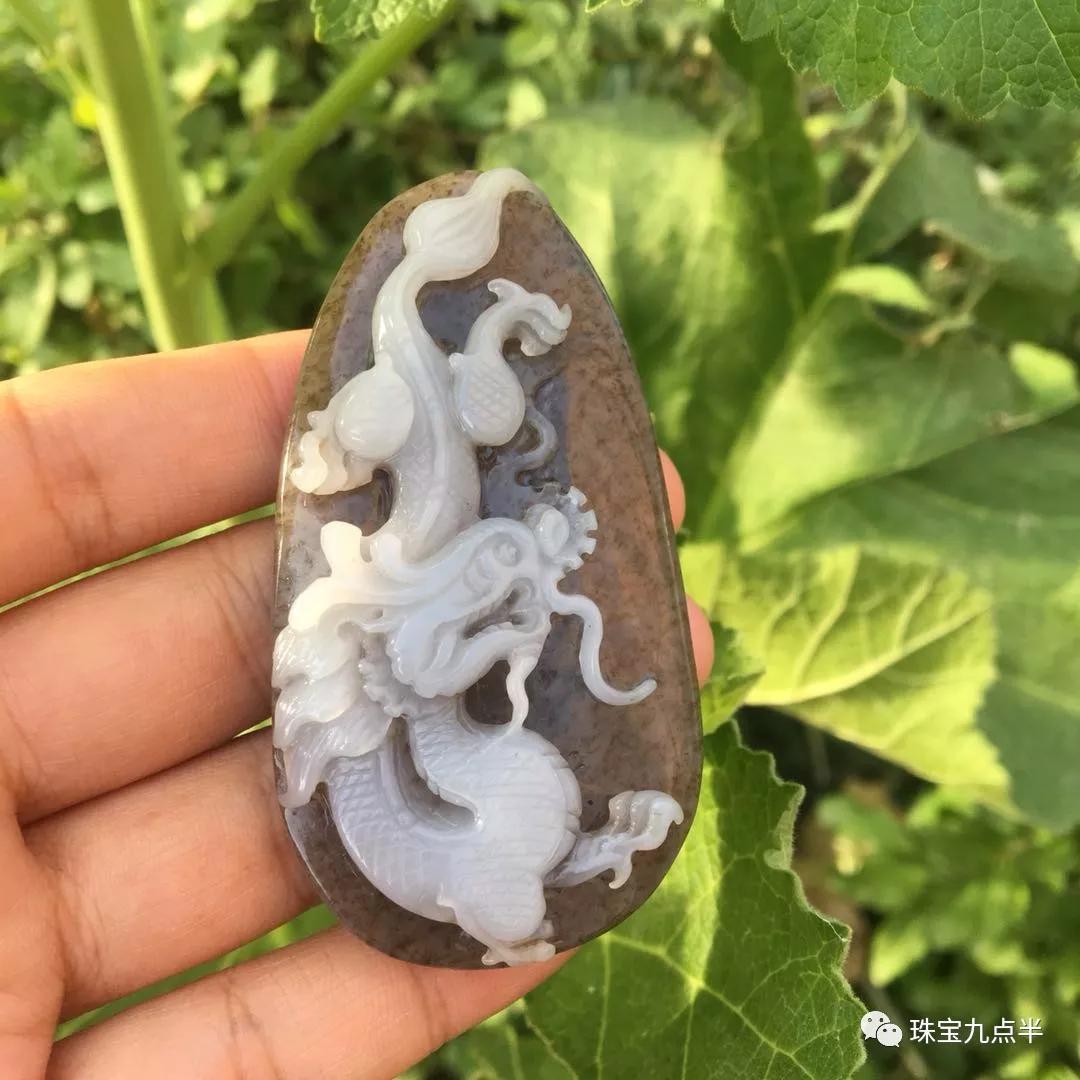 和田玉俏色值錢么?【什么是和田玉的俏色、巧色