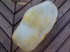 也許只有土豪才這樣玩籽料！