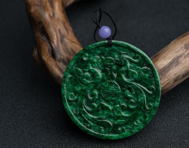干青種翡翠有價值嗎？干青種算翡翠嗎？ -翡翠