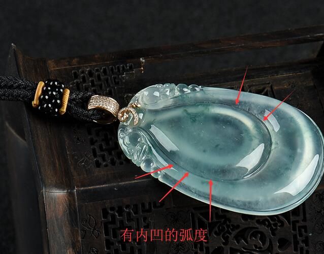 翡翠雕刻有哪些方法？翡翠機雕為何比不上手工