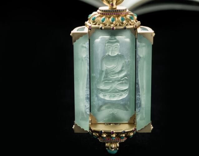 翡翠成分是什么？翡翠成分是如何影響翡翠的外