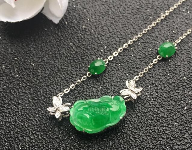 翡翠的功效與作用都有哪些？翡翠真的能“養人